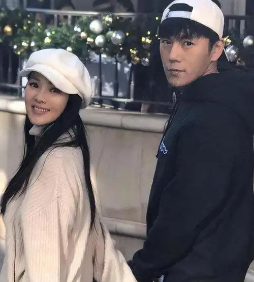 这一次45岁的秦昊用实际行动再一次给娱乐圈敲响了警钟