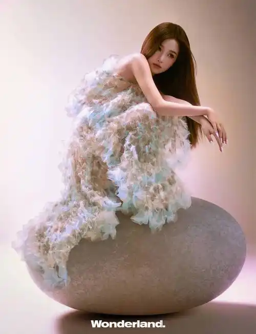 虞书欣最新大片释出仙气飘飘 白天鹅芭蕾风柔美圣洁_影视资讯网明星