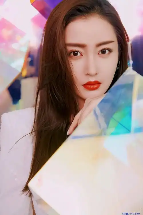 时尚七太&太子妃-性感女神张天爱个人资料