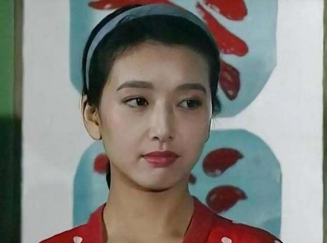 江珊旧照,年轻时真的很美