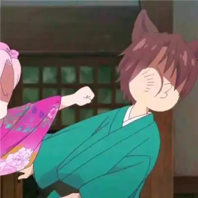 男朋友卑微的情侣头像 情侣头像老婆欺负老公的那种图片_情侣头像