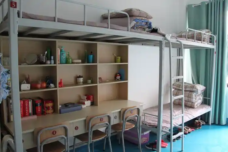 校园环境学生公寓