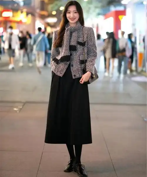 悦街拍穿搭2022,2021时尚穿搭街拍图 - 寰宇万象 - 深度评析