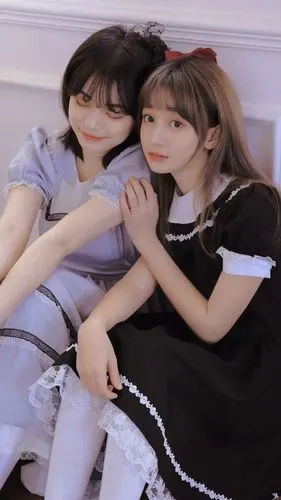 清新的闺蜜美图写真网络来源侵删