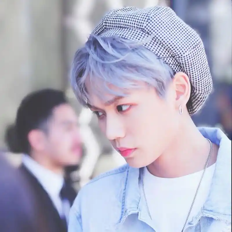 《偶练》男孩出厂后反差有多大?蔡徐坤变奶萌,农农男友力爆棚!