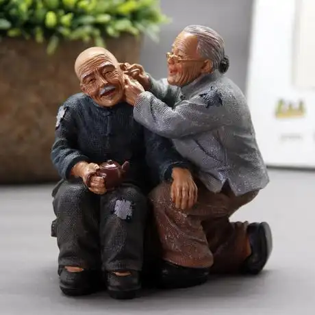 包邮!老人夫妻摆件写实乡村老公老婆挖耳摆设家居饰品老年礼品