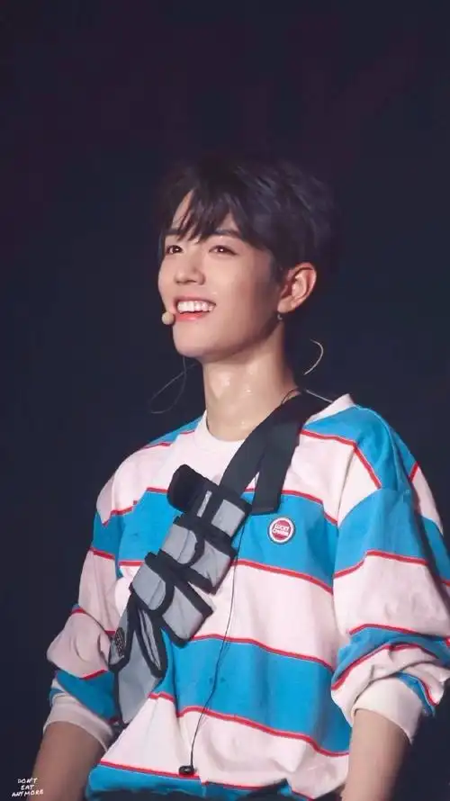 肖战同款条纹长袖t恤女学生韩版宽松2019秋季新款ins情侣装上衣服jnn