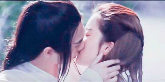 吻住不要停,陈伟霆与赵丽颖这对荧幕cp,辣眼睛啊