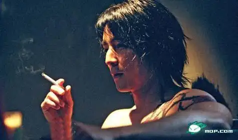 天子,中华之十大明星抽烟"酷型"