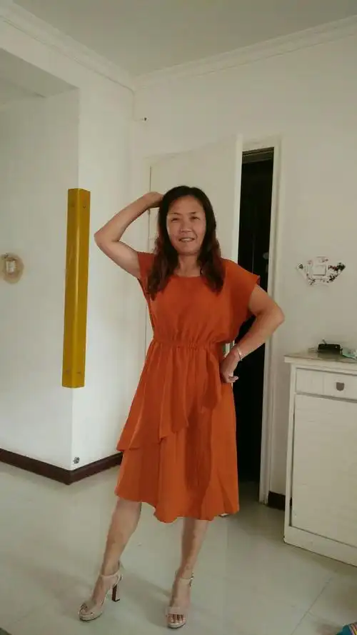 爱生活的老婆娘们!