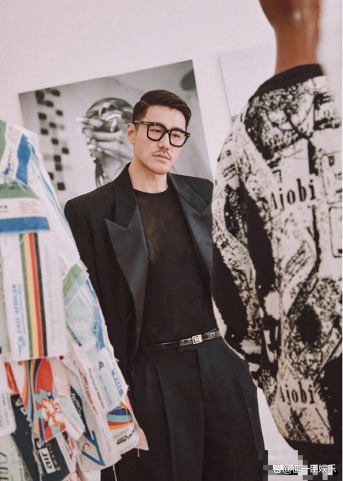 胡兵发文晒照为瞿颖庆生,十指紧扣称余生想要一起走!