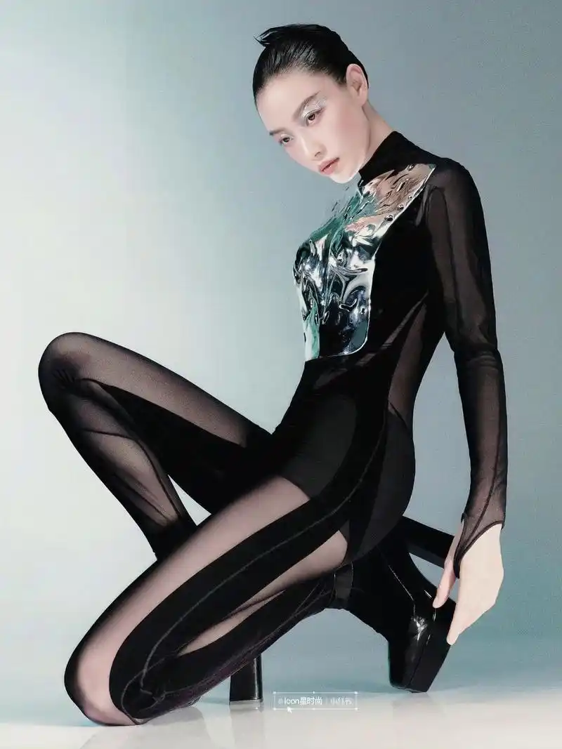 美腿合集 | "人间尤物"倪妮的腿,又a又飒|||气质女神倪妮,不仅演技