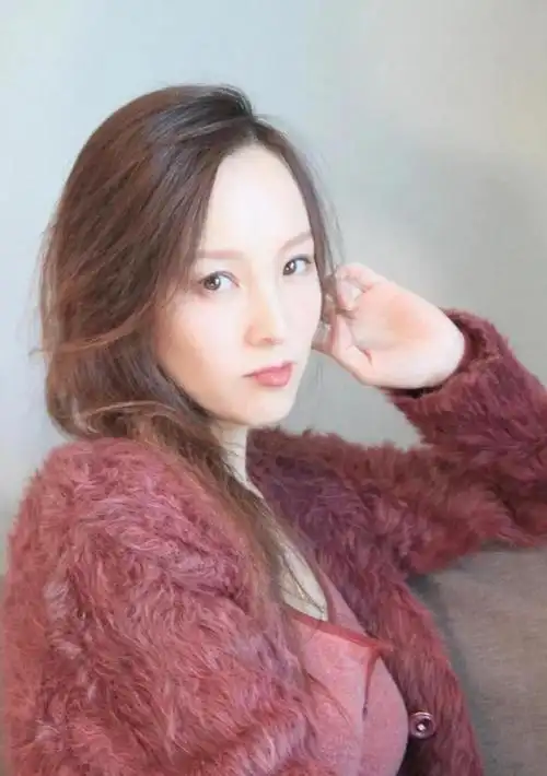 四十岁居家成熟女人的日常美拍_网易订阅