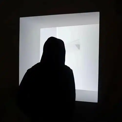 12张超级帅气的男生微信头像