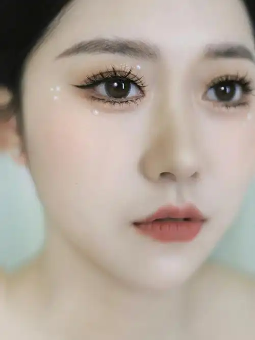 南阳跟妆这个眼妆真的太好看啦