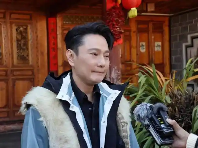 张信哲来丽江了_纳西_文化_首歌