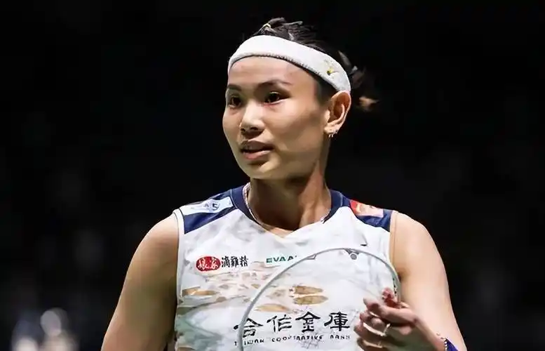 原创戴资颖惊艳羽坛的球场魔术师再到久经沙场仍为梦坚持的老将