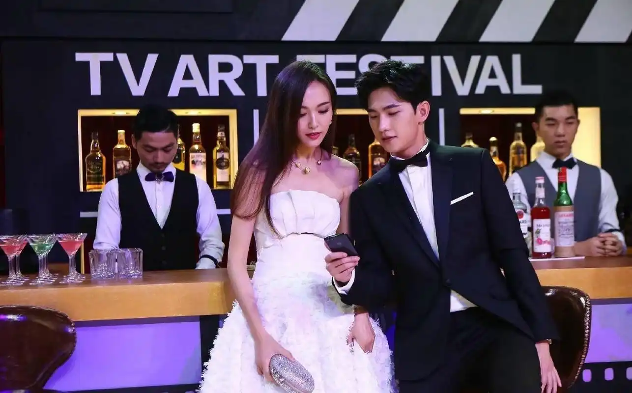 杨洋和唐嫣合拍好搭配,错觉!