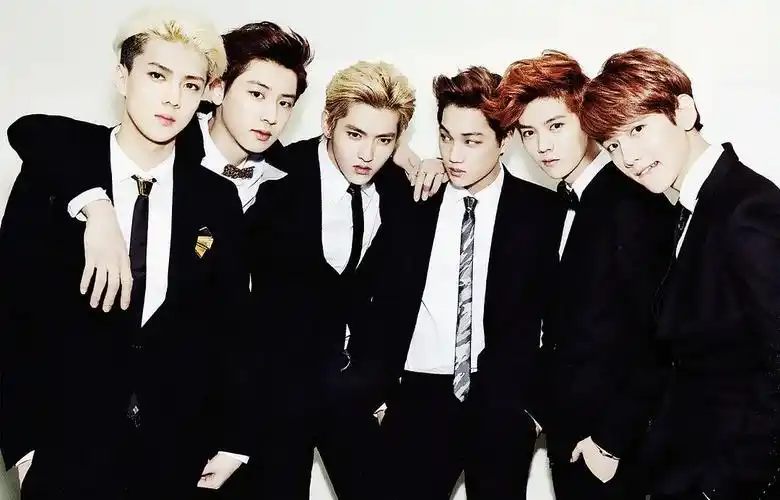 exo gq杂志(12人图,慎入)