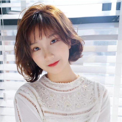 减龄短发波波头 低调瘦脸不挑人_波波发型 - 美发站