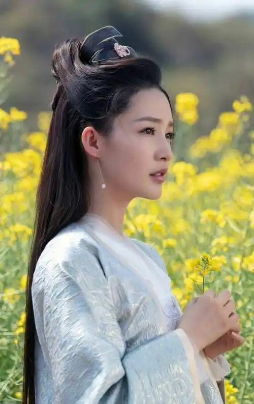 不可一世的李沁终于为她的急于求成付出了代价_李少红_演技_红楼梦