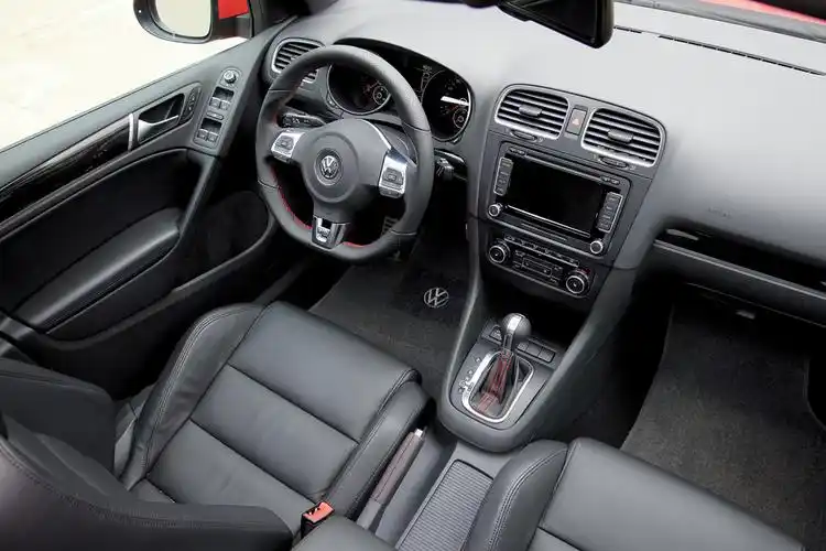 高尔夫gti2010款20tsidsg