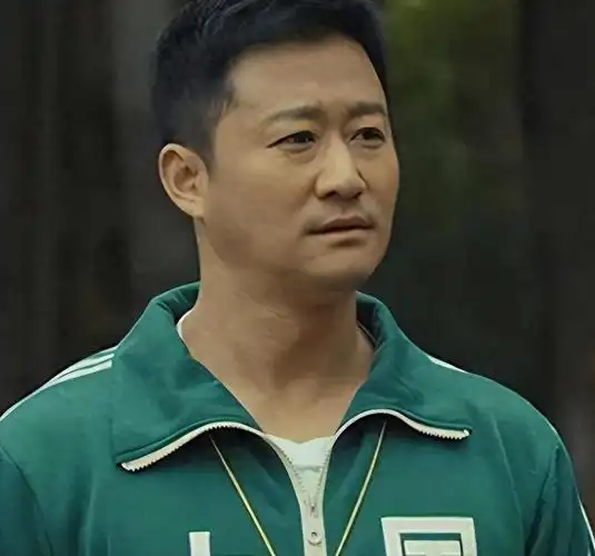 回顾吴京:22岁到49岁,从小鲜肉到百亿影帝,铁血硬汉的艰辛之路!