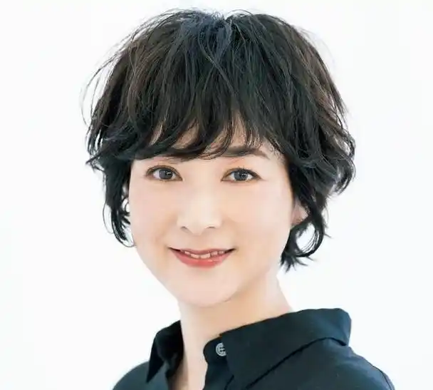 越短越洋气减龄这8款迷人短发型适合4050岁的女人参考