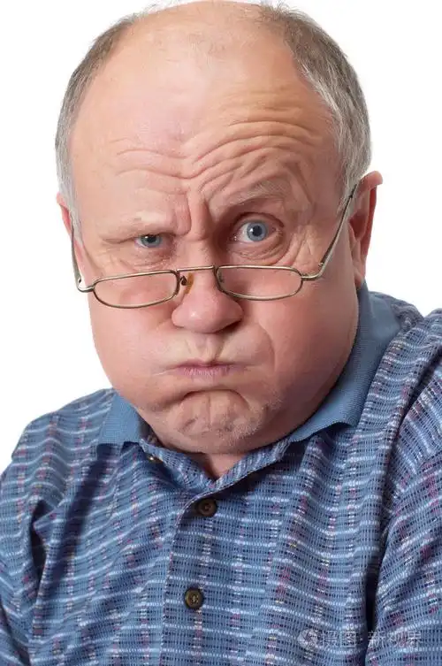 光头高级男人鬼混