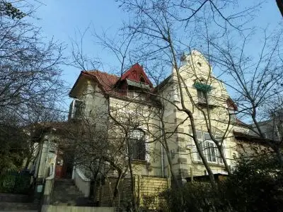 总督牧师宅第旧址