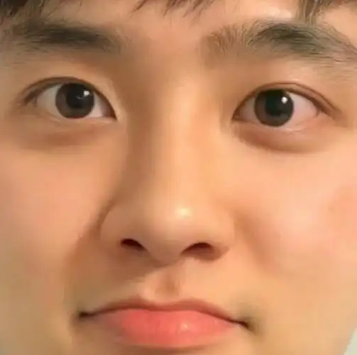 19799#都暻秀 #exo29799#边伯贤 #exo  (这位是我老公[玫瑰r]