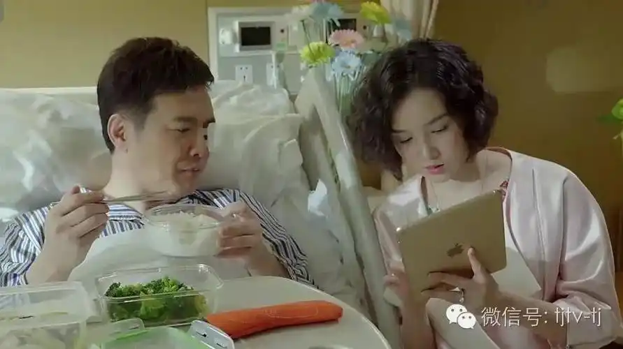 今晚19:30分《小别离》小宇被遣送回国 蒂娜帮小宇处理学校争端