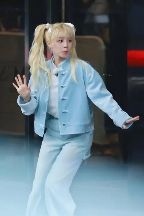 宋雨琦金发萌兔##奔跑吧宋雨琦