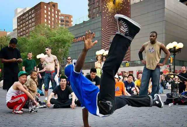 帅酷男孩的最爱.街舞的发展,快来看看