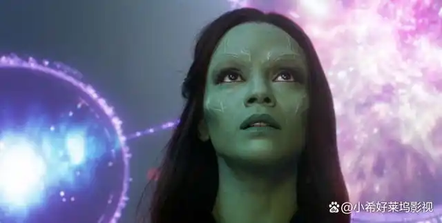 佐伊·索尔达娜是《阿凡达2》的女主,同样的她也是漫威《银护》系列的