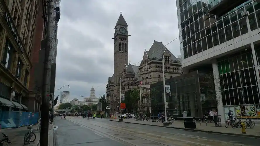 (1/16)】【立委兄:加拿大东部枫叶游(1/11)】【立委兄:多伦多都市游1