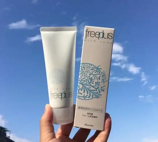 洗面奶有哪些真正口碑真正好的?温和卸妆深层卸妆的洗面奶推荐_氨基酸