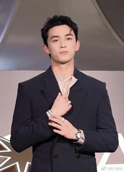 吴磊曾说谈恋爱不会公开