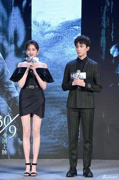 主题:三石和格格这身高差,有180吧? [13]收藏该贴已收藏只看楼主