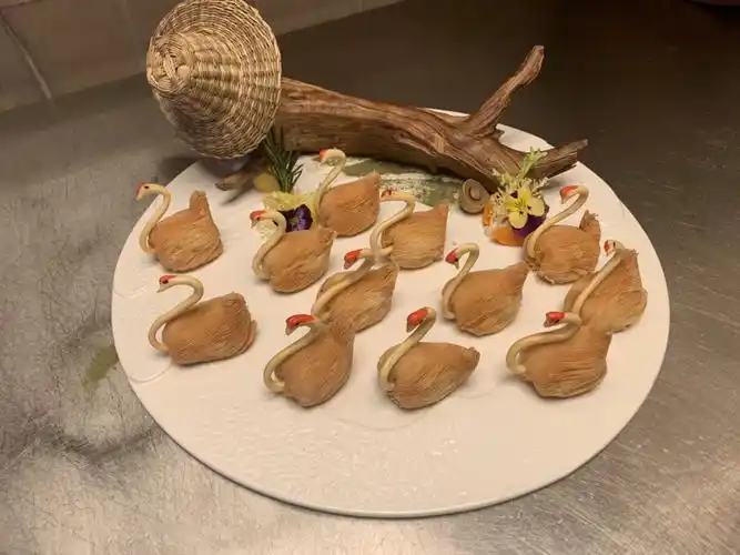 川威大厦菜品创新