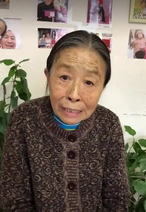 张慧宝_母亲_家庭