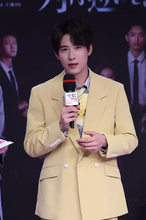 为你逆光而来上线曹佑宁余玥现场还原名场面