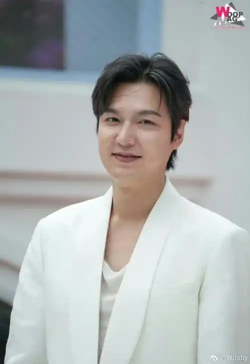 李敏镐最新活动照片9615～跟原来相比确实胖了不少呀,韩国艺人是