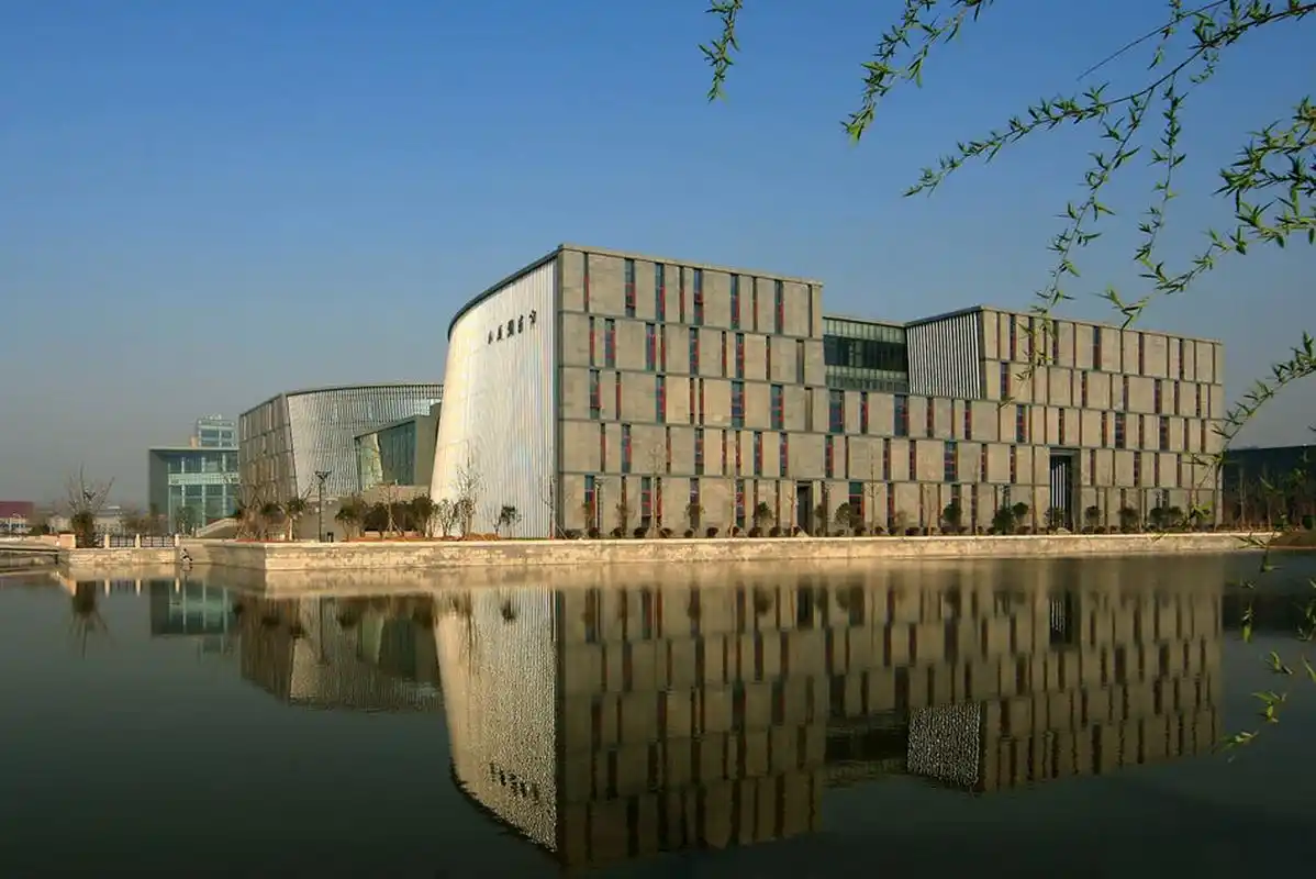 南京大学,百年校园风华独步江南!