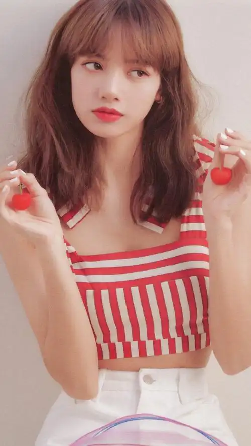 lisa甜美养眼写真手机壁纸