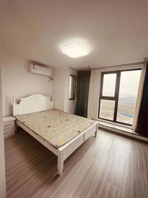 南京租房简约两居室