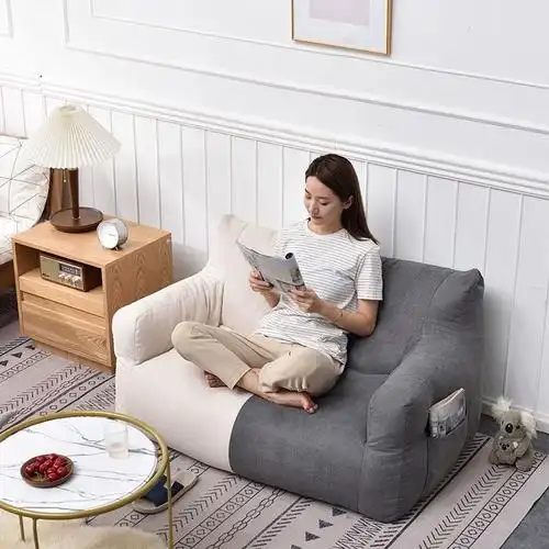 二人网红ins简约小户出租屋小沙发