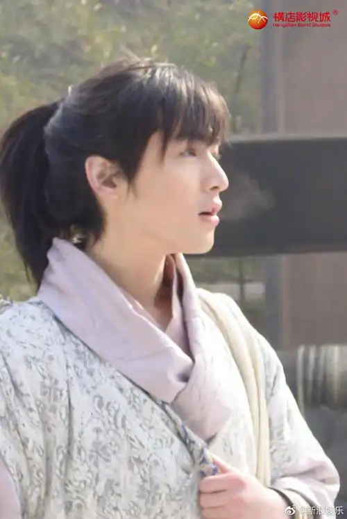 23:54:41胡歌 李逍遥1喜欢古装美男鬼叔79该采集也在以下画板加载