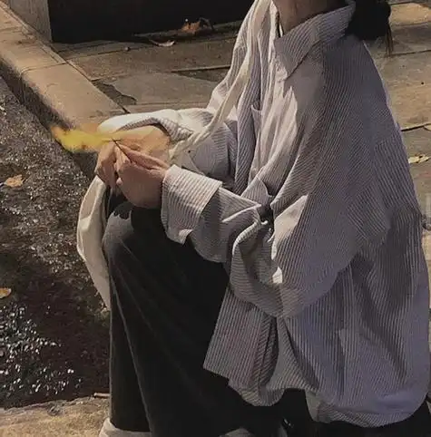 ins不露脸女生头像