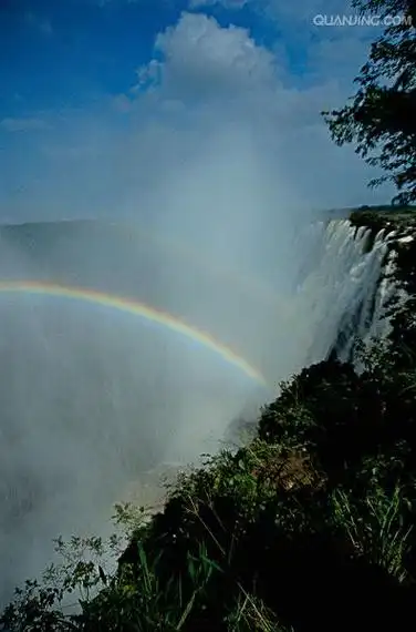 data-lemmaid="9258173">井冈山水口 /a>彩虹瀑布,是 a target="